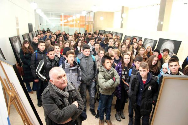 Jajce: Otvorena izložba "Lično"